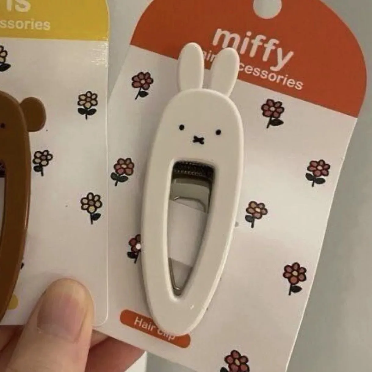 Miffy Rabbit Hair Clip  Sweet  - đánh giá và giá Hair Bundles